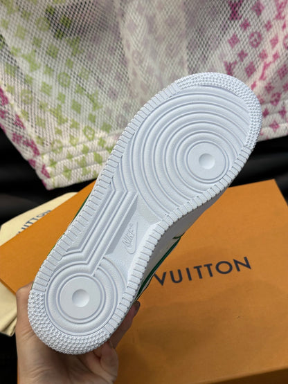 LV x Nike Collaborative Stylish And Comfortable Sneakers