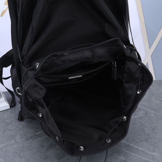 Prada Black Nylon Backpack With Multiple Pockets And Signature Logo 2VZ019