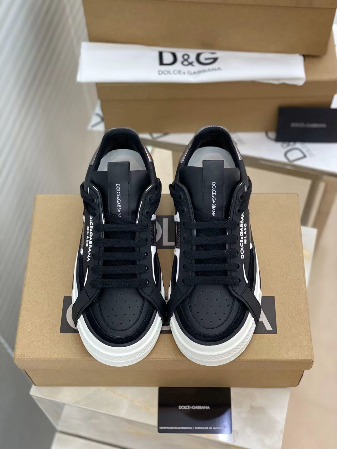 Dolce & Gabbana Milano Unisex Casual Sneakers