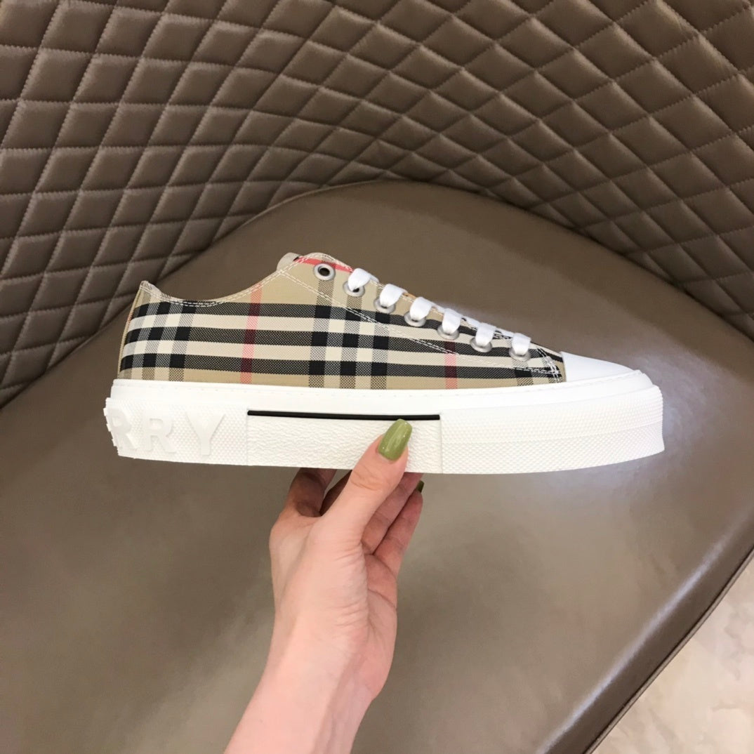 Burberry Unisex Plaid Canvas Sneakers Stylish Comfortable Footwear For Men And Women