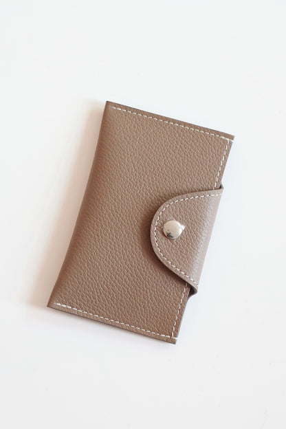 Gorgeous Orange Hermes Leather Card Holder with Button Closure IDE-022