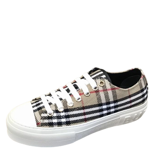Burberry Unisex Classic Plaid Canvas Sneakers Fashionable Comfortable Footwear For Men And Women With Iconic Check Design