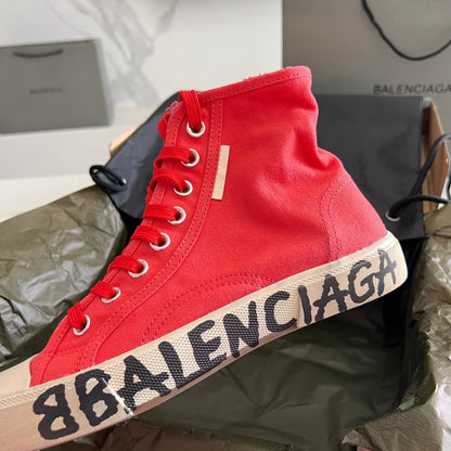 Balenciaga Unisex Red High-Top Canvas Sneakers with Brand Logo Sole for Luxury Street Fashion