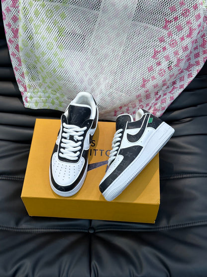 LV x Nike Collaborative Stylish And Comfortable Sneakers