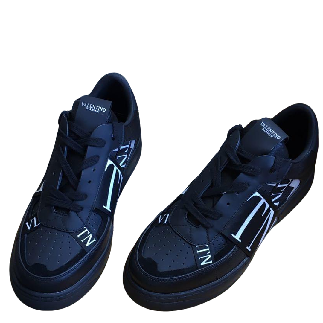 Valentino Unisex Sneakers VLTN Logo Luxury Fashion Sneakers
