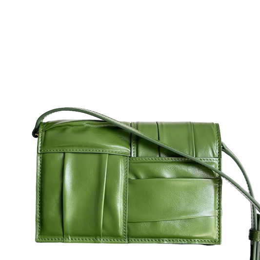 Bottega Veneta Green Quilted Leather Crossbody Bag With Adjustable Strap For Stylish Outings BV731243