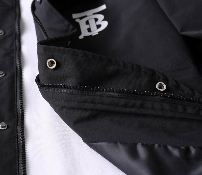 High Quality Burberry Style Hooded Jacket for Men