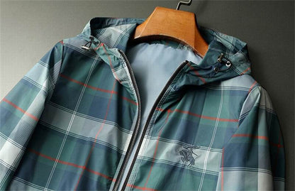 Burberry - Style Checkered Hooded Jacket With Equestrian Logo