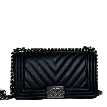 Chanel Black Chevron Quilted Leather Boy Bag With Gunmetal Hardware 67086