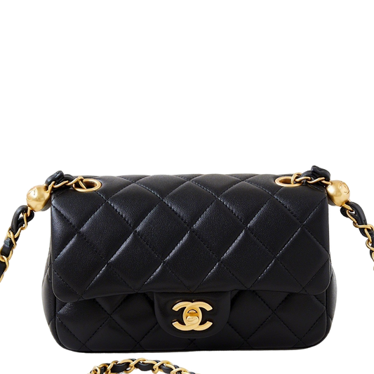 Chanel Black Quilted Leather Handbag With Gold Chain And Signature CC Logo AS4947