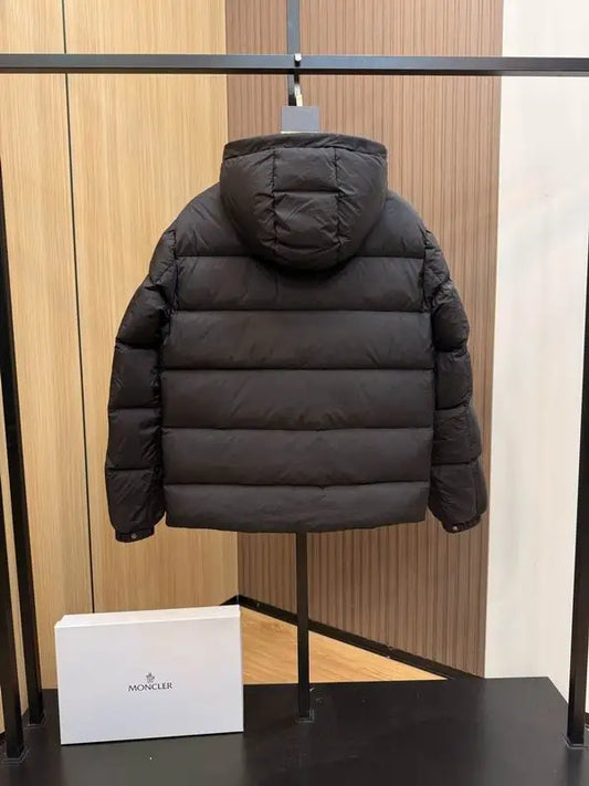 Moncler Men's Black Down Jacket With Hood For Winter Warmth And Style