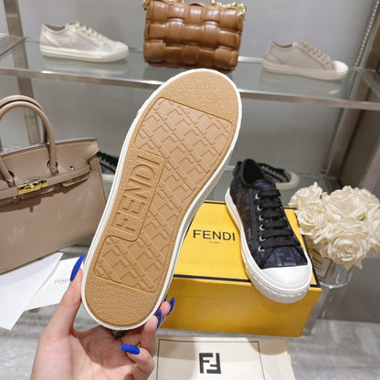 Fendi Unisex Black Monogram Sneakers For Timeless Luxury Casual Style