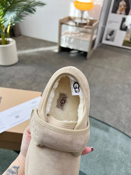 UGG Beige Suede Slippers With Adjustable Strap For Cozy Wear