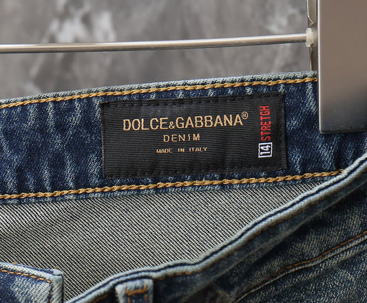 Dolce & Gabbana Light Blue Denim Jeans With Artistic Embellishments