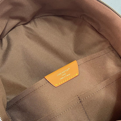 Classic Louis Vuitton Monogram Canvas Backpack Ideal for Fashion - Forward Daily Use