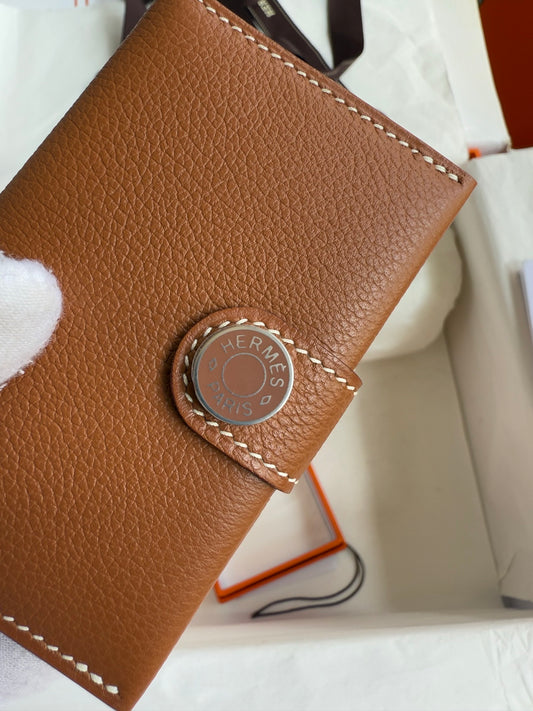 Hermes - Styled Brown Leather Wallet in Signature Orange Box with Button Closure 105-1