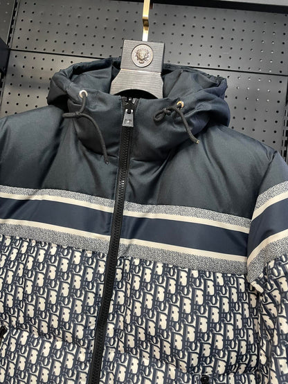 Chic Dior Monogram Puffer Jacket For Cold - Weather Fashion