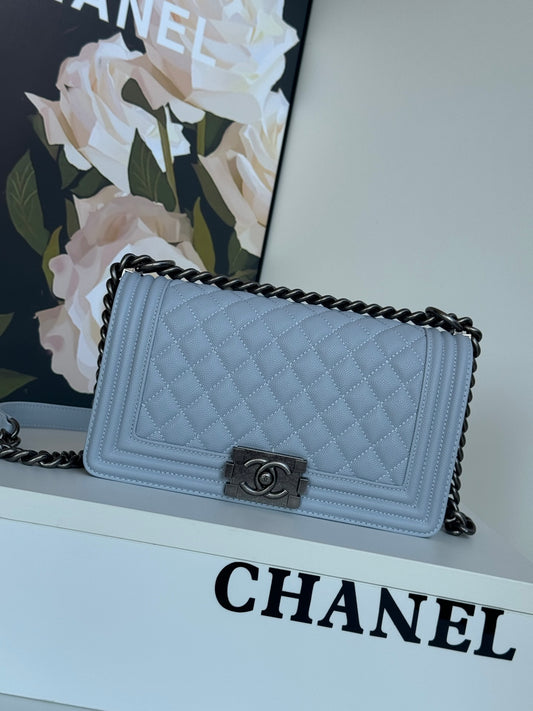 Chanel Black Chevron Quilted Leather Boy Bag With Gunmetal Hardware 67086