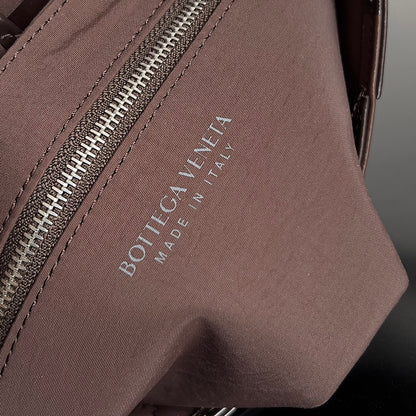 Chic Bottega Veneta Color Block Woven Crossbody Bag For Fashion - Forward Looks BV667298