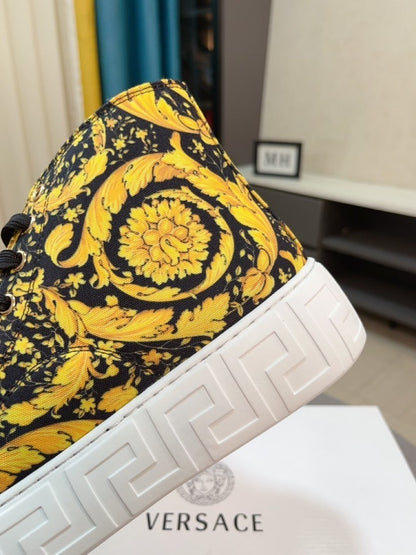 Versace Men's High-Top Sneakers - Luxury Designer Athletic Footwear with Baroque Print & Greek Key