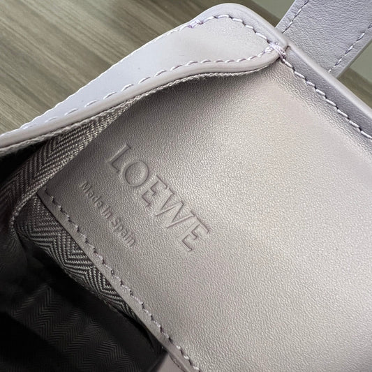 Loewe Lilac Leather Hammock Bag With Branded Strap And Charm 652235