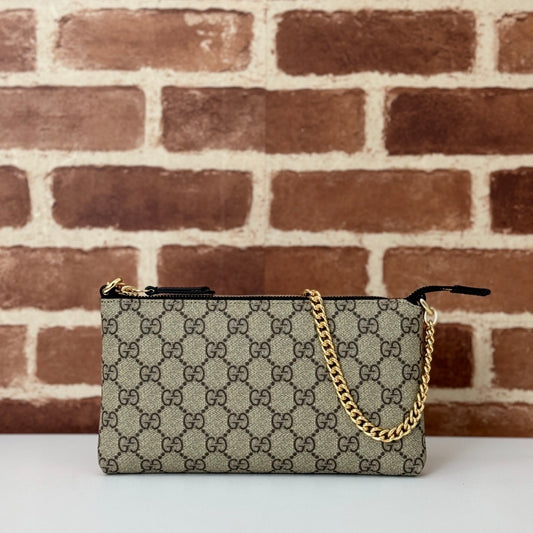 Gucci Beige and Ebony GG Supreme Canvas Chain Pouch with Gold - Tone Hardware 779791