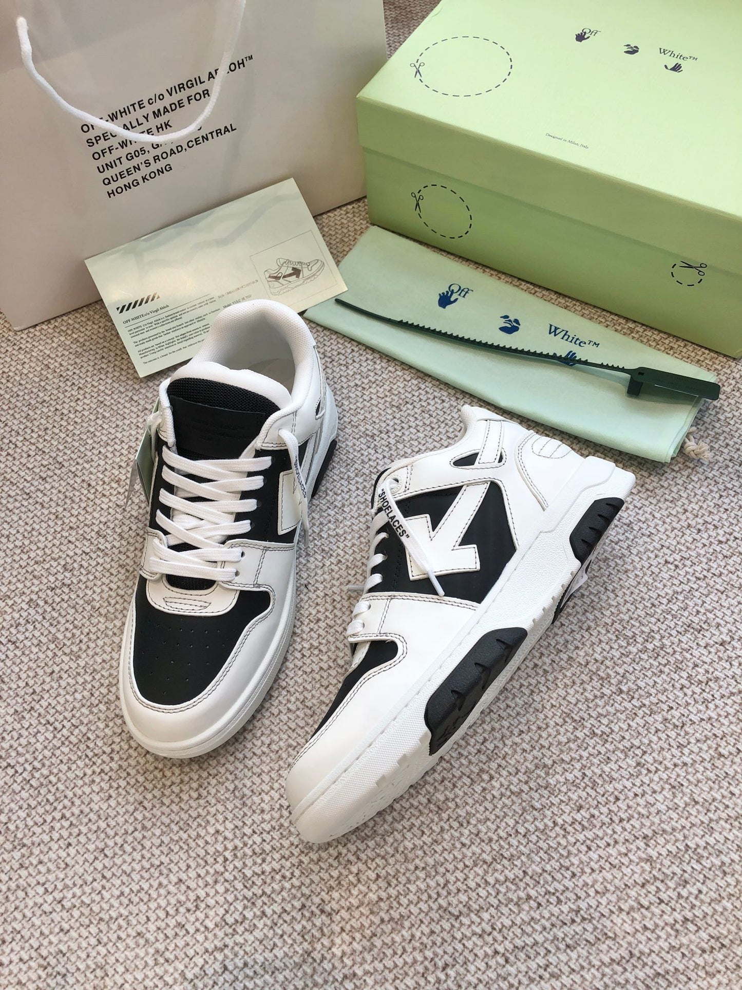 Off-White Out Of Office Low Top Sneakers Unisex
