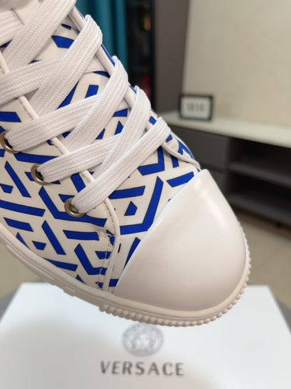 Versace Men's High-Top Sneakers - Luxury Designer Athletic Footwear with Baroque Print & Greek Key