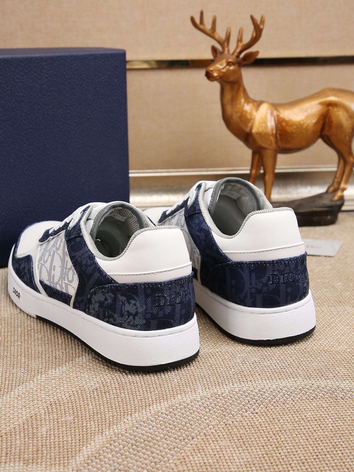 Dior Mens Sneakers Luxury Leather Casual Shoes With Oblique Pattern