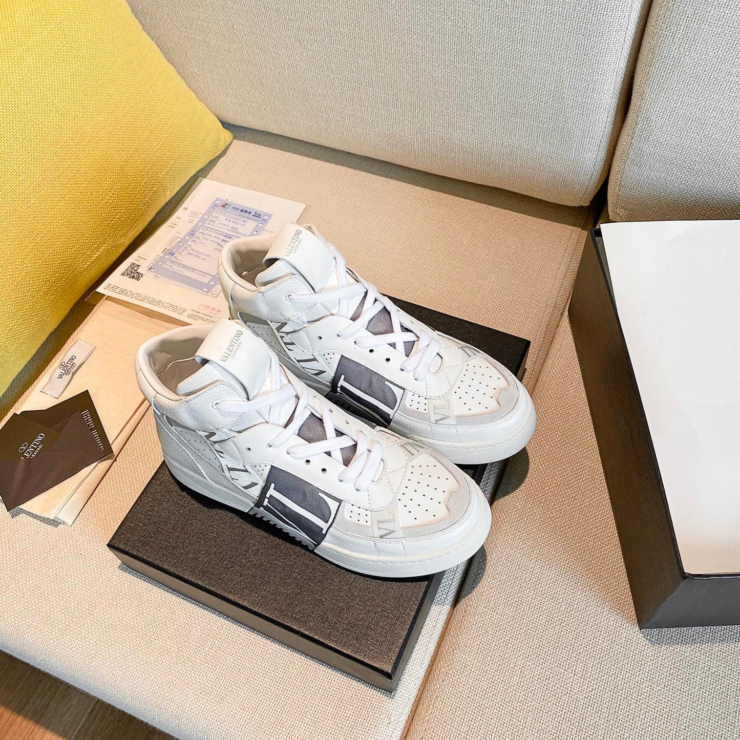 Valentino Men's Luxury Sneakers Fashion Mesh Design Casual Athletic Shoes