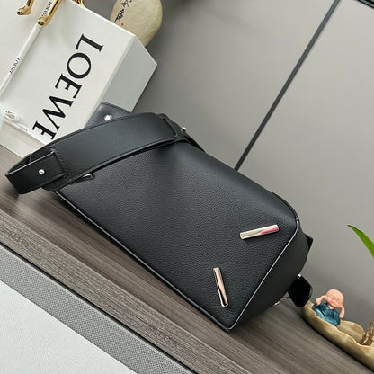 Loewe Black Puzzle Bag With Geometric Design And Top Handle 062329
