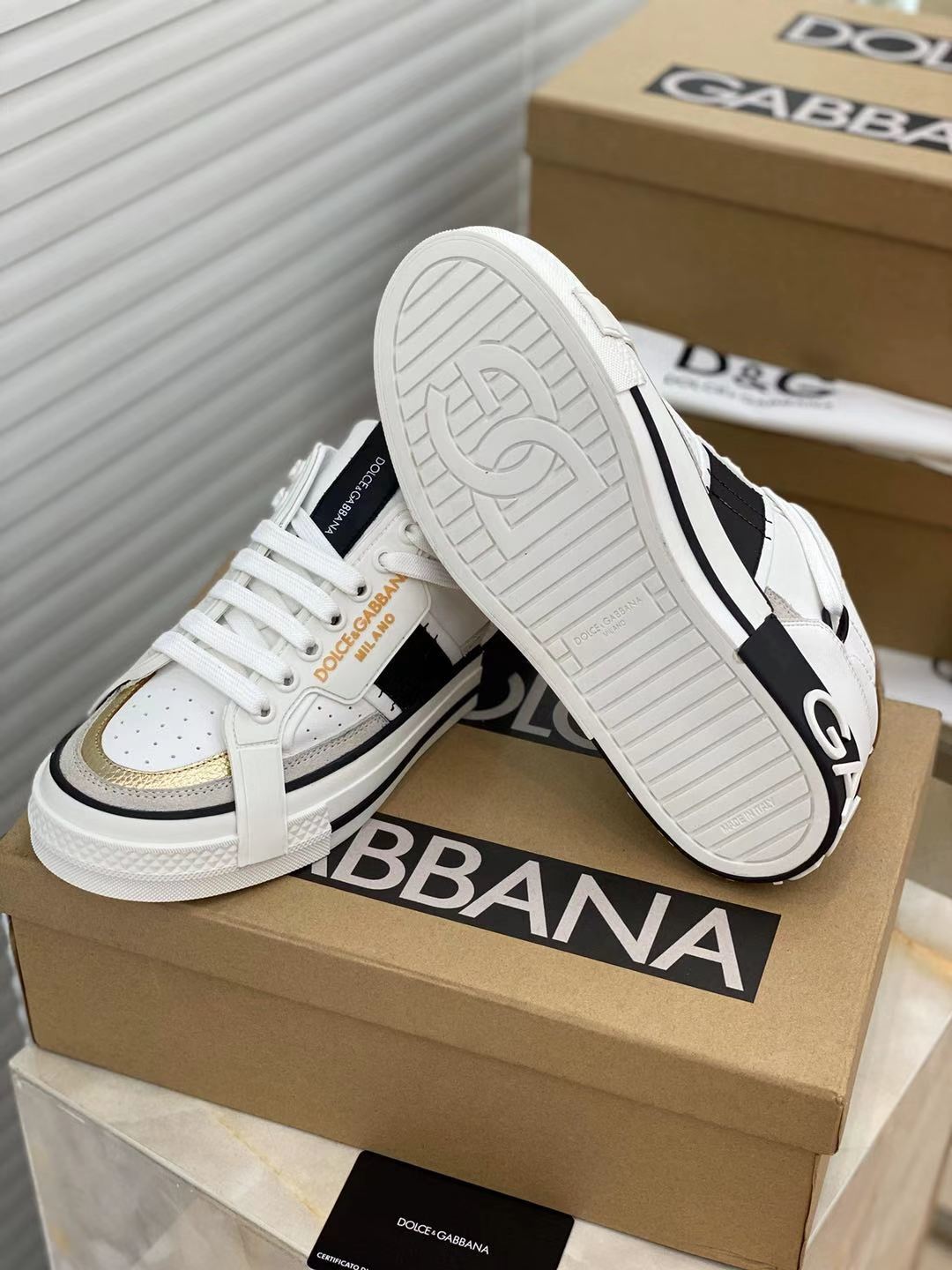 Dolce & Gabbana Milano Unisex Casual Sneakers