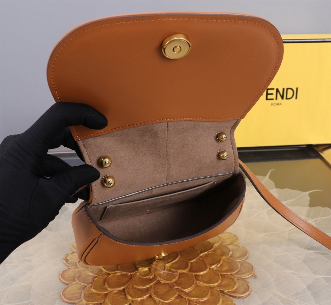 Stylish Fendi Saddle Bag With Iconic FF Buckle And Smooth Leather Finish 847