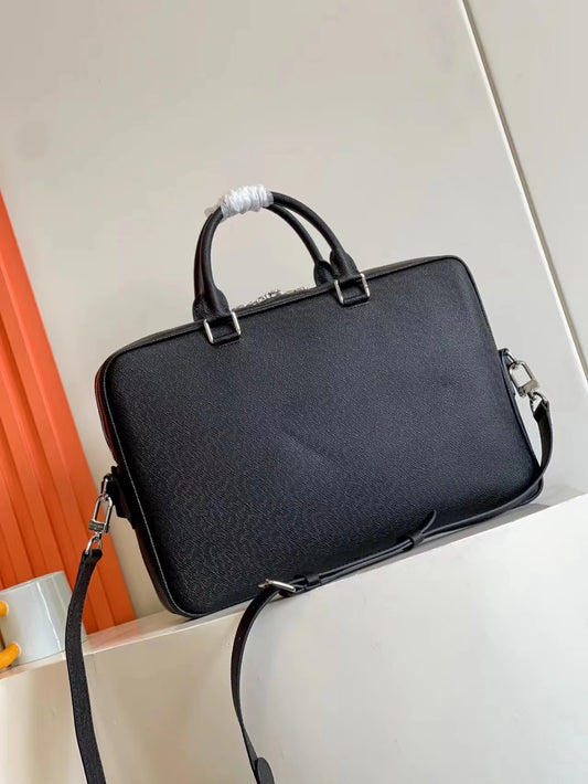 Louis Vuitton Black Taiga Leather Briefcase with Functional Zippers for Business Professionals M33441