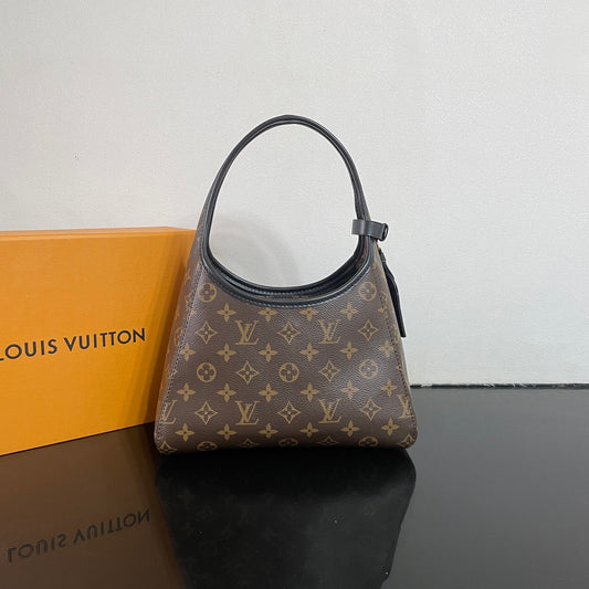 Louis Vuitton Monogram Canvas Hobo Bag With Lock Detail And Stylish Design For Fashion Fans