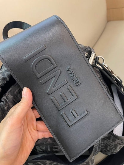 Stylish Fendi Backpack With Signature FF Pattern And Leather Branding Flap 7vz070