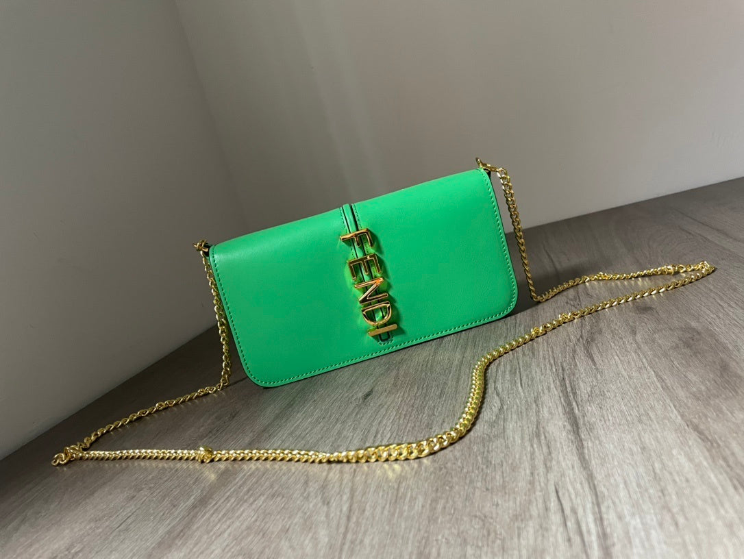 Elegant Fendi Chain Crossbody Bag With Gold - Tone Logo Accent 1121
