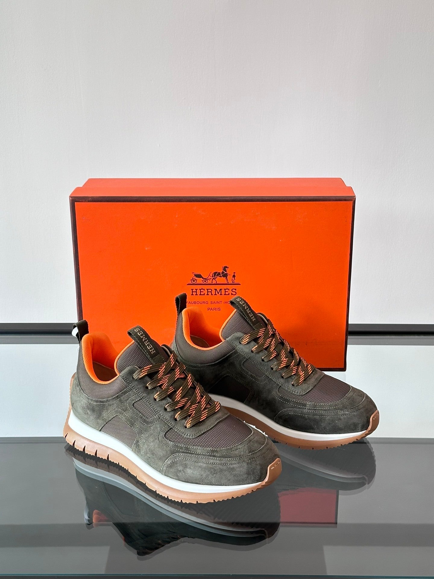 Hermes Men's Sneakers Luxury Fashion Sneakers