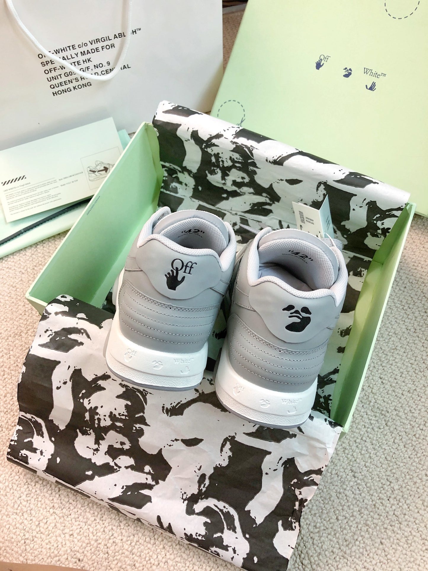 Off-White Out Of Office Low Top Sneakers Unisex
