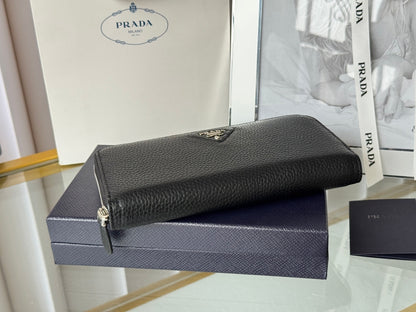 Prada Black Grained Leather Zip - Around Wallet With Gold Logo 1ML506