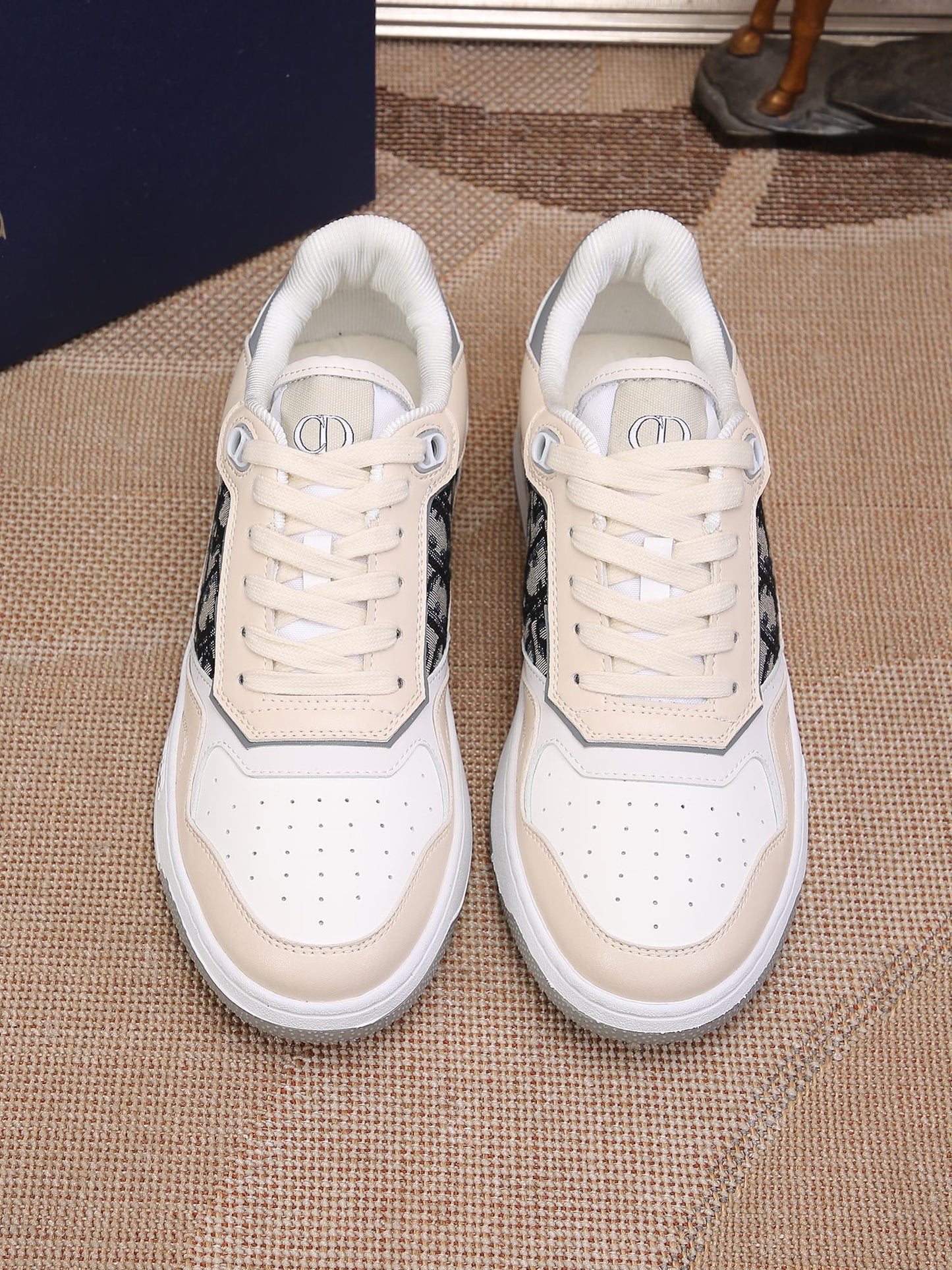 Dior Mens Sneakers Luxury Leather Casual Shoes With Oblique Pattern