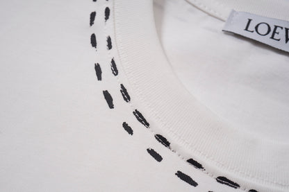 LOEWE Black/White Tee With Colorful Emblem And Stitch Detailing For Chic Streetwear
