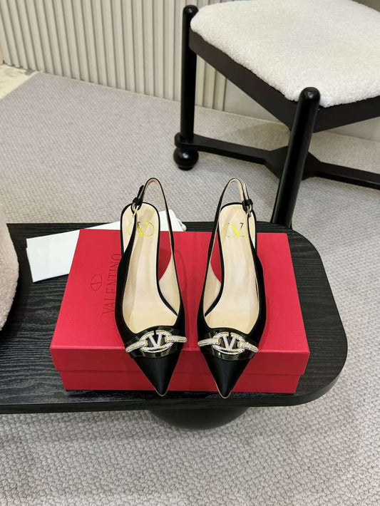 Valentino Women's Pointed Toe Bow High Heels Luxury Patent Leather Pumps