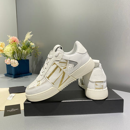Valentino Unisex Sneakers VLTN Logo Luxury Fashion Sneakers
