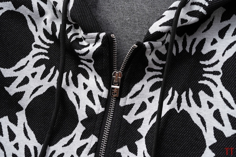 Men's AMIRI Black And White Patterned Hoodie And Jogger Set