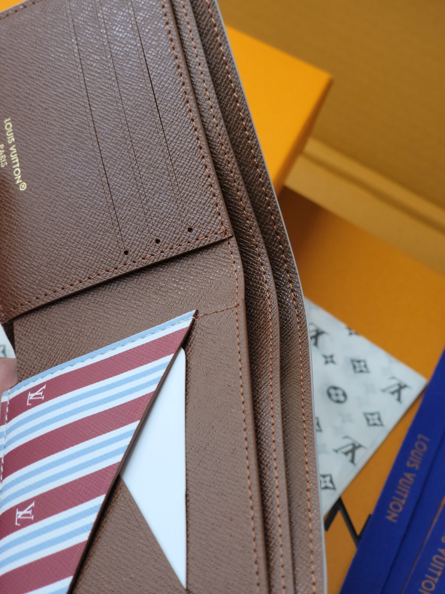 Stylish Louis Vuitton White Monogram Wallet For Timeless Luxury And Daily Use M14691