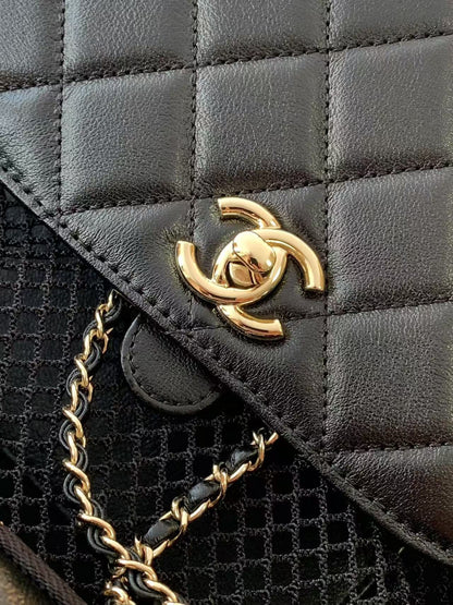 Chanel Black/White Quilted Leather Backpack With Mesh Panels And Gold Tone Chain Details AS5492