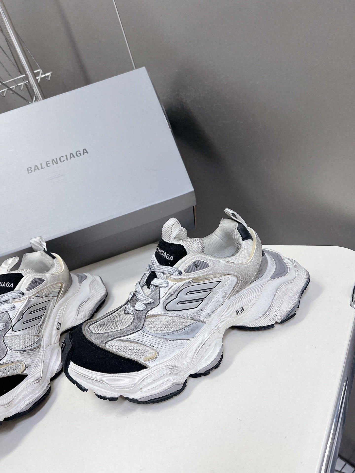 Balenciaga Style Chunky Sneakers For Fashion Forward Looks