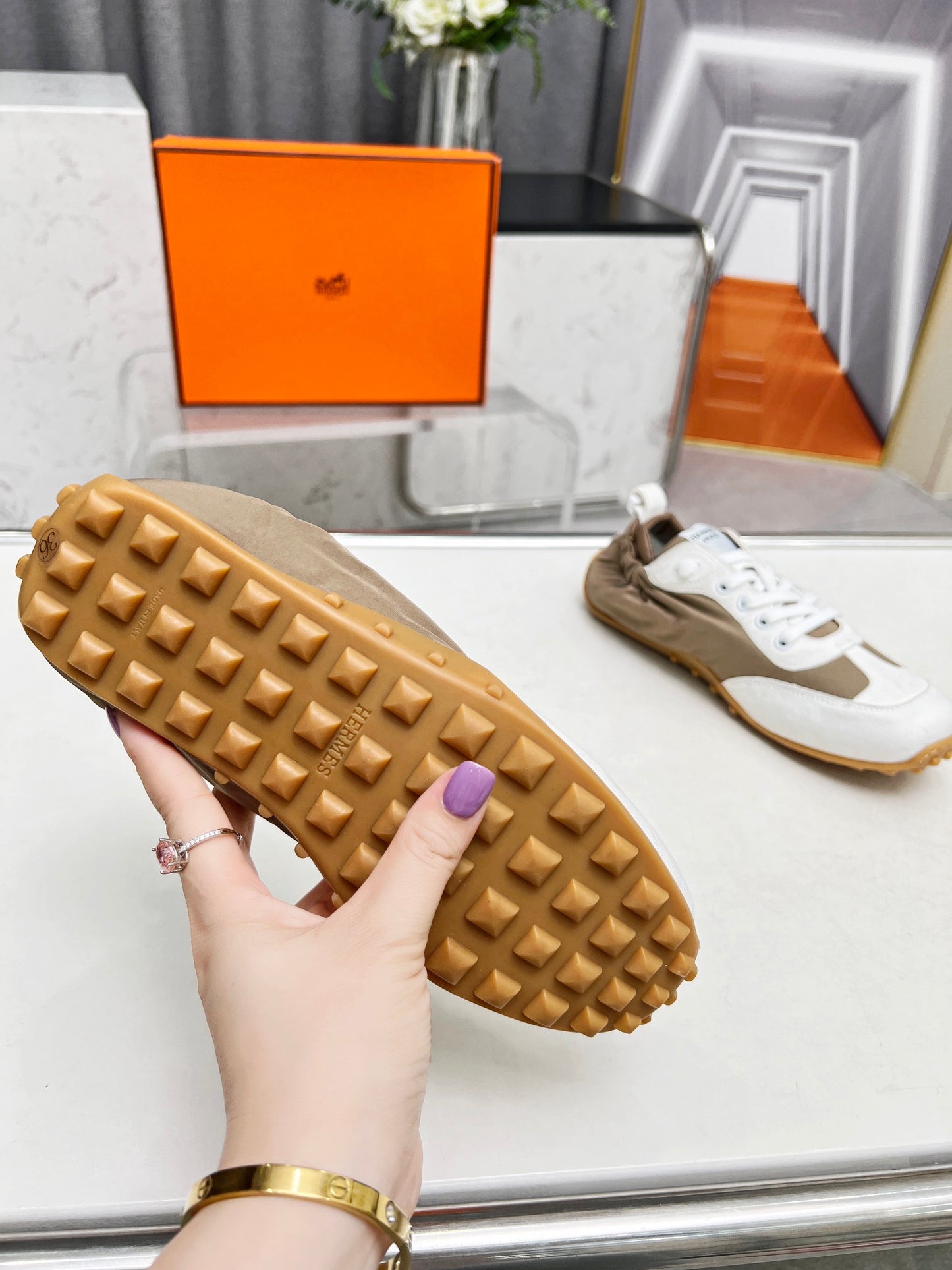 Hermès Unisex Brown And White Sneakers For Luxury Casual Style