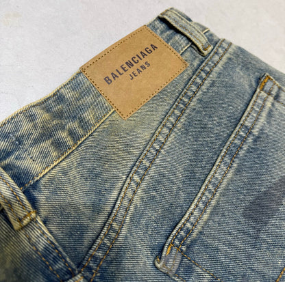Balenciaga Unisex Jeans With Unique Pattern And Retro Style